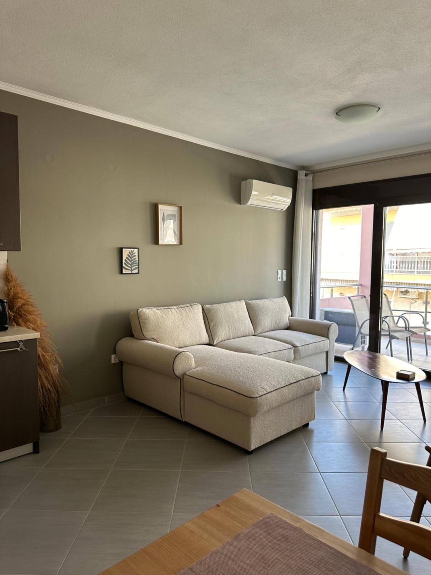 Snappyb Living Spaces Alexandroúpoli Eksteriør bilde